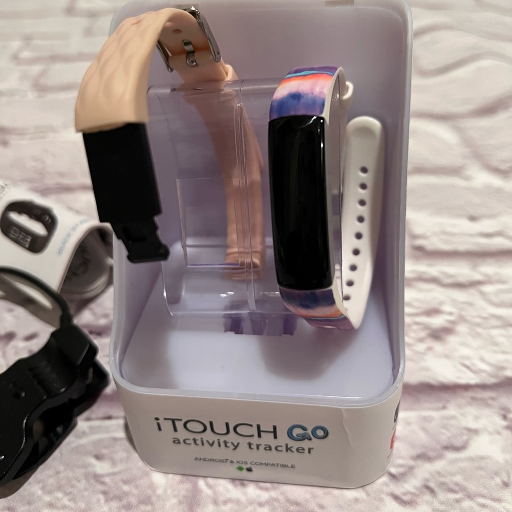 i TOUCH GO Activity Tracker peach & tie dye bands women and kids